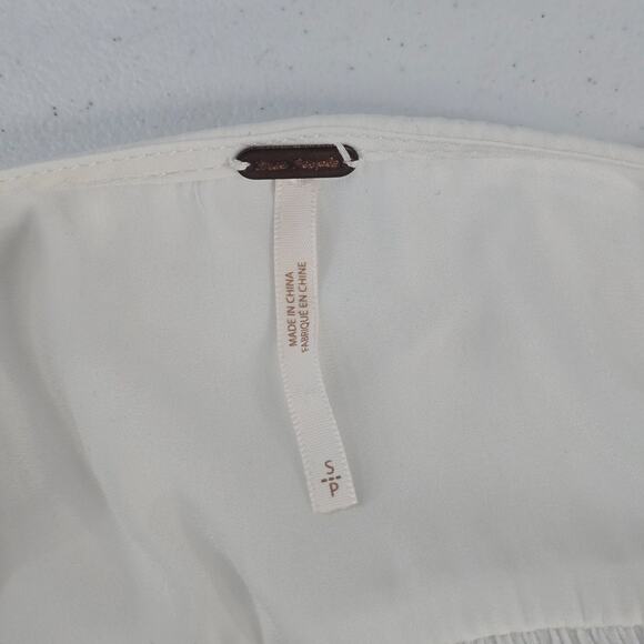 Free People Women’s White Long Sleeve Surplice Boho Peasant Blouse Size Small 65 - Picture 6 of 9